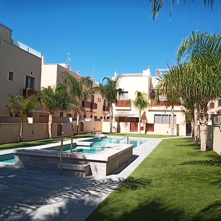 Trendy And Modern New Built 2 Bedroom Apartment Close To The Beach Torre de la Horadada Exterior foto
